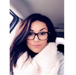 Meet your Posher, Ivette